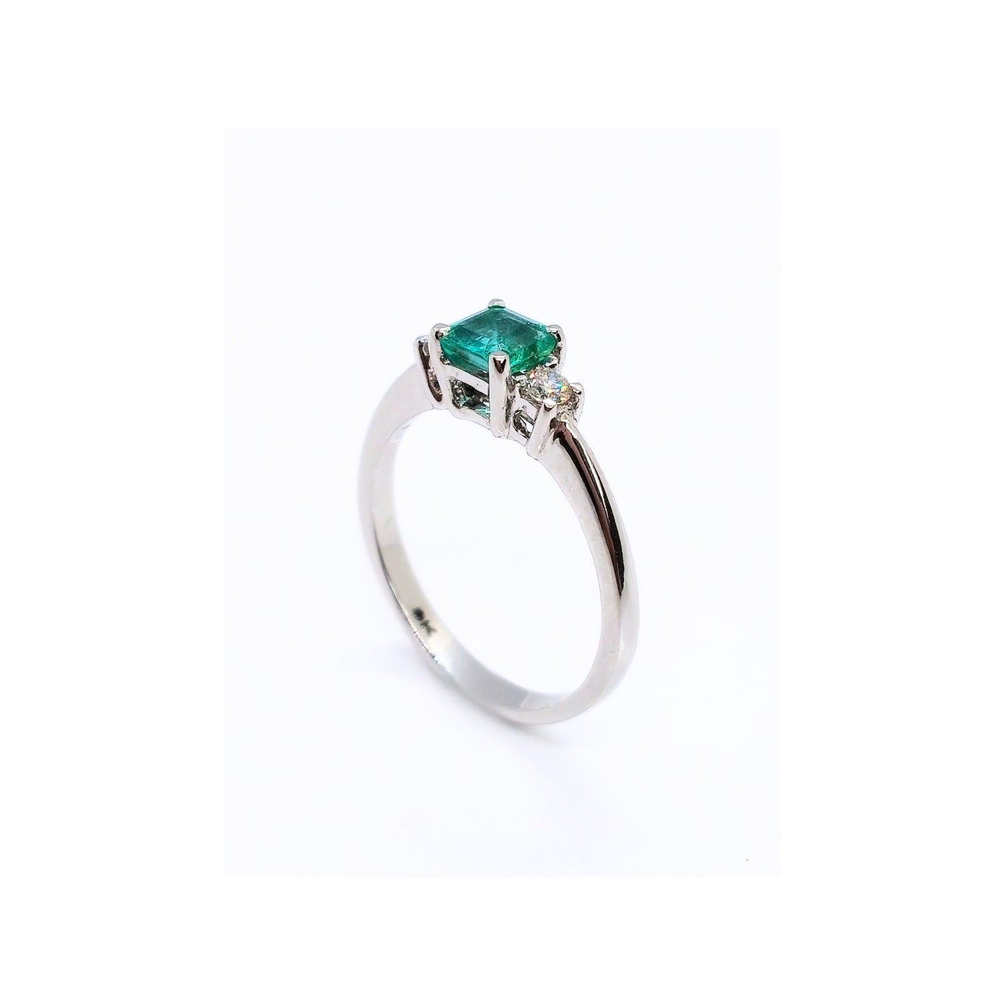 9ct White Gold Emerald and Diamond Ring